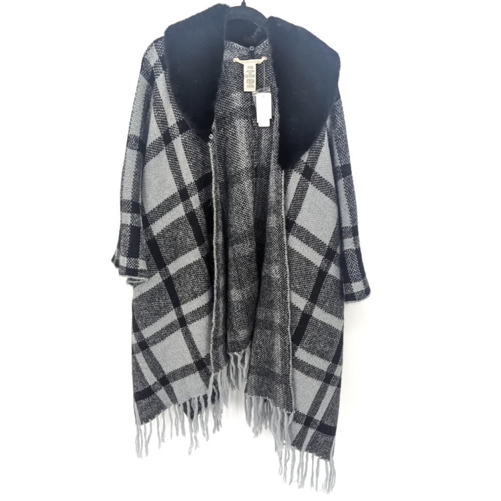 Soft Surroundings Poncho‎ Womens One Size Gray Wool Alpaca Plaid Fringe Wrap